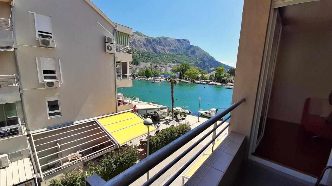 Apartment Jen Omiš Eksteriør bilde